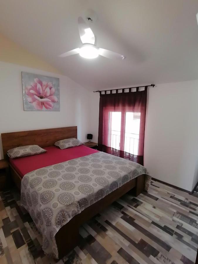House Srima-vodice Dalmatia Srima