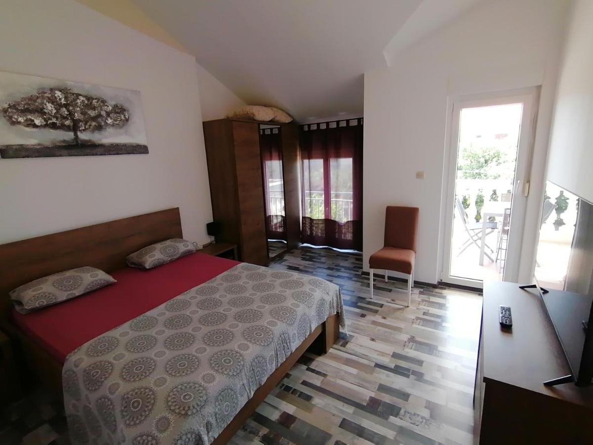 House Srima-vodice Dalmatia *